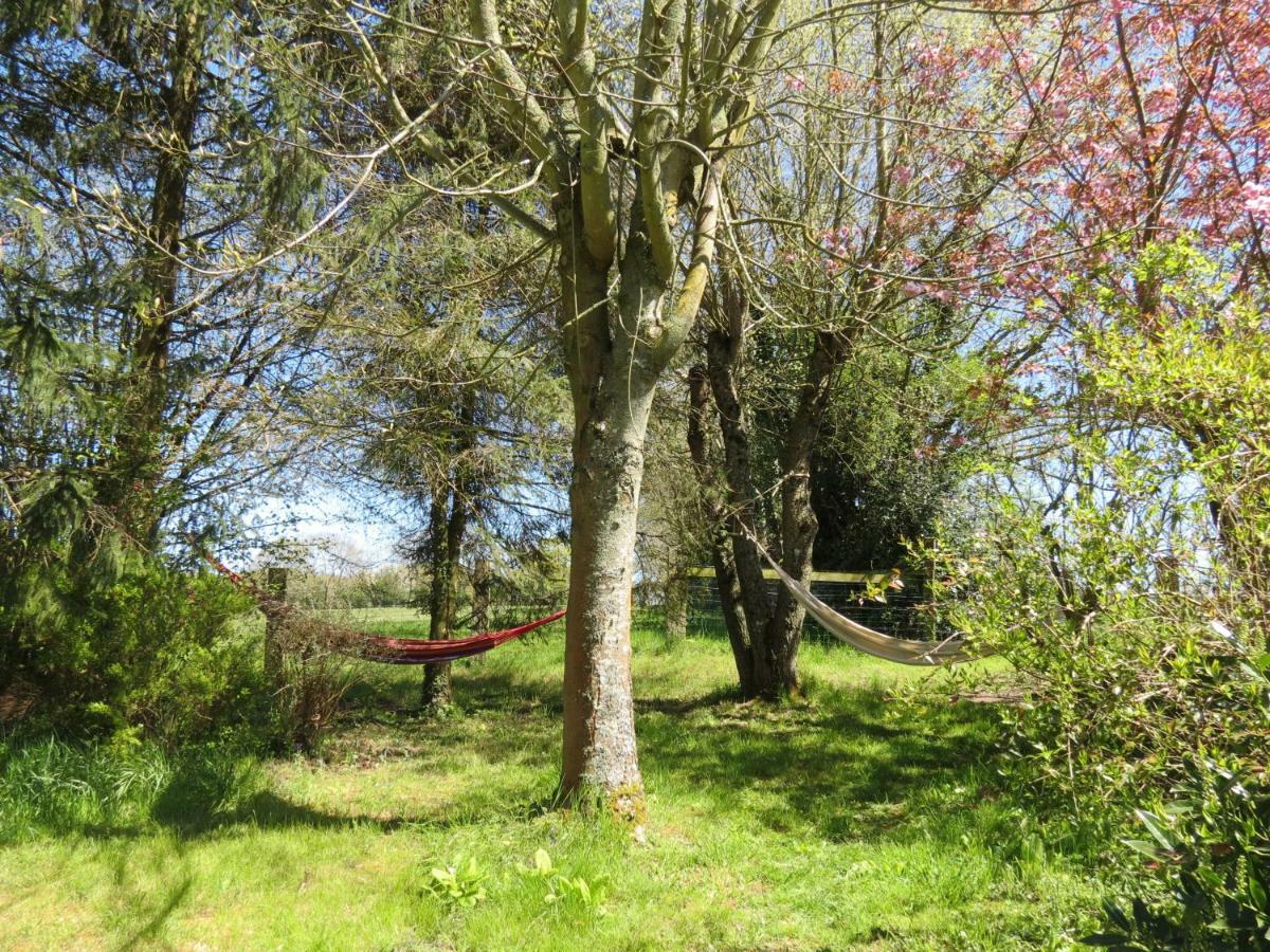 Le Chant Des Fees Notre-Dame-de-Courson Buitenkant foto