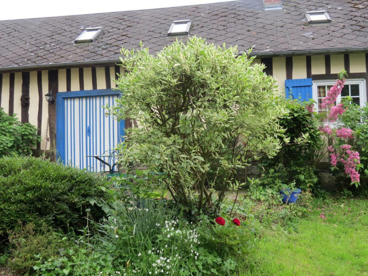 Le Chant Des Fees Notre-Dame-de-Courson Buitenkant foto